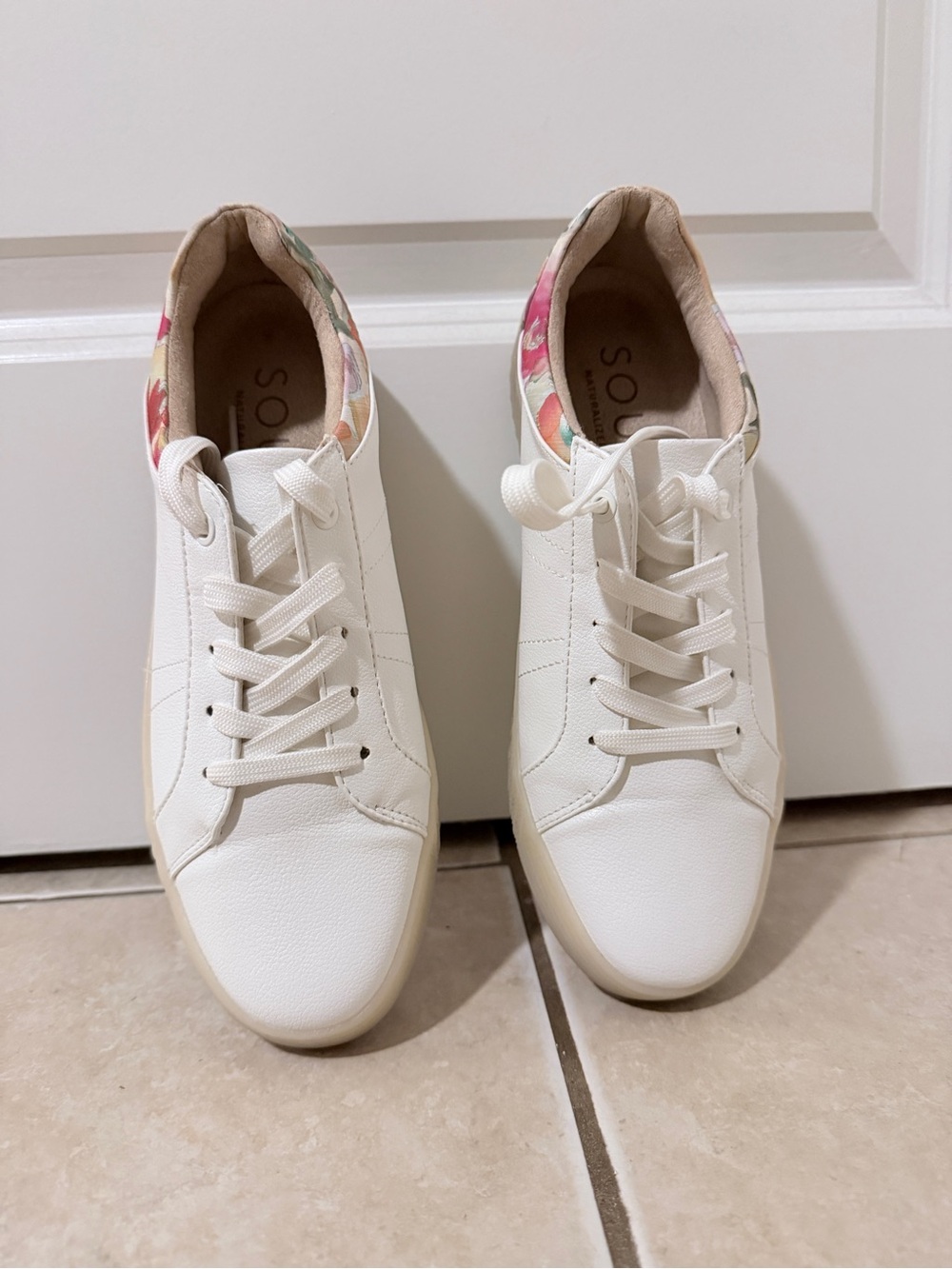 SOUL Naturalizer White Sneakers